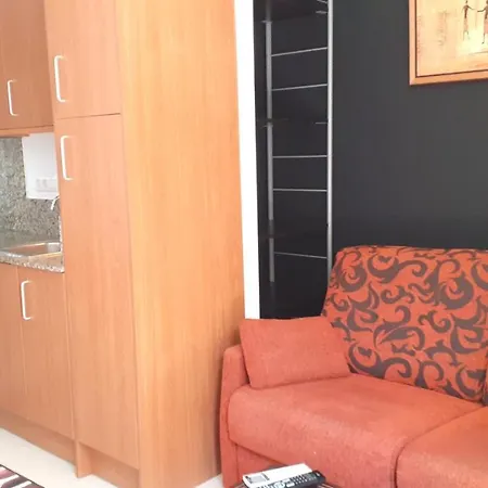 Blanes Sleeps 6 Mont Barbat