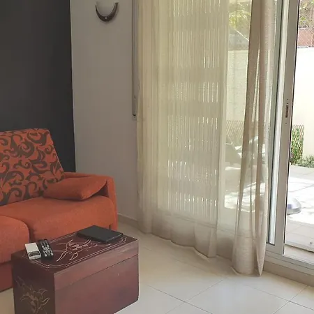 Blanes Sleeps 6 Appartement